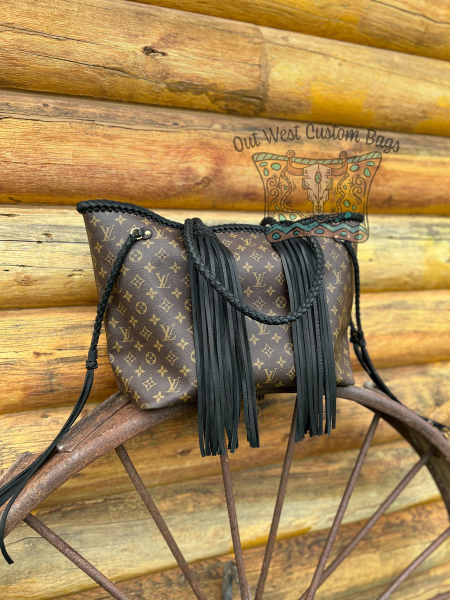 Louis Vuitton, Bags, Authentic Fringed Louis Vuitton Neverfull
