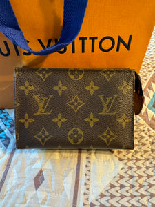 Louis Vuitton Toiletry 15 Pouch