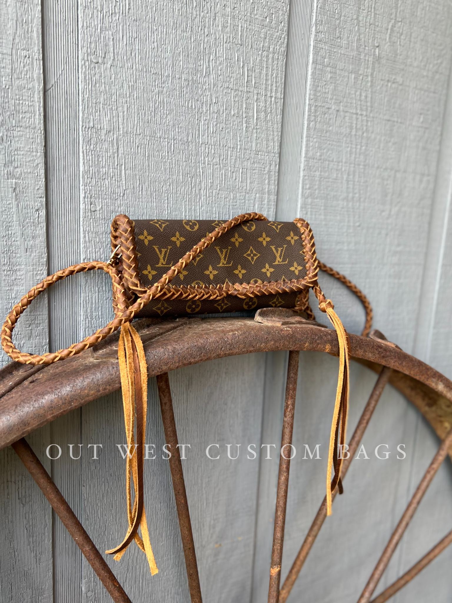 Out West Crossbody/ Clutch Pochette Twin GM Fringeless Revamp