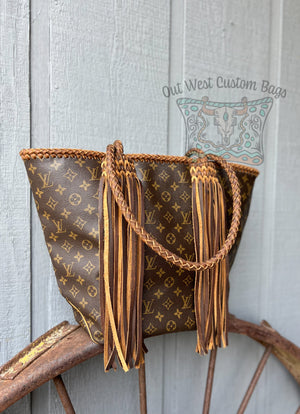 Leopard Fringe LV Purse  Bags, Purses and handbags, Western bag